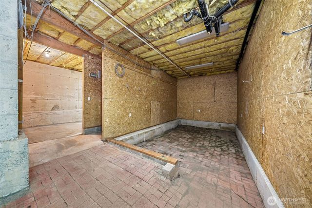 2111 22nd AVE SE, Puyallup, WA 98372