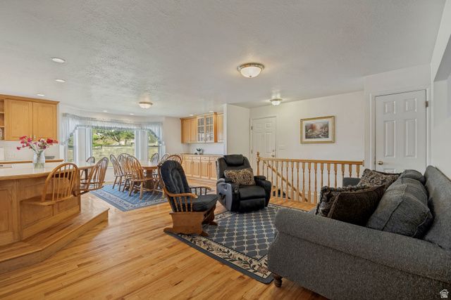 539 E 250 N, Centerville, UT 84014