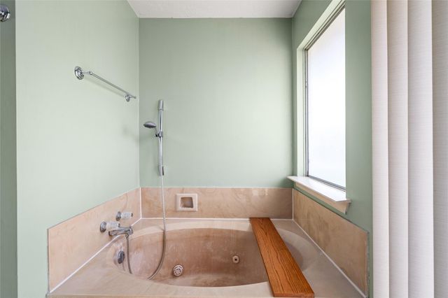 1509 Windsor Drive, Friendswood, TX 77546