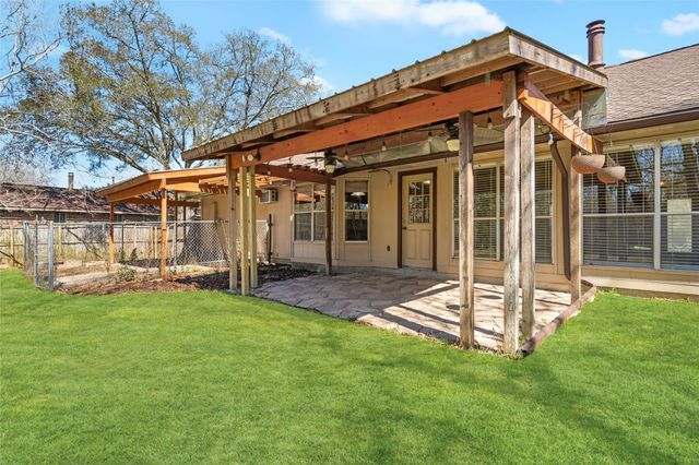 1509 Windsor Drive, Friendswood, TX 77546