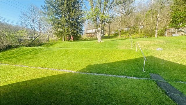 708 Lardintown Rd, Fawn Twp, PA 15084