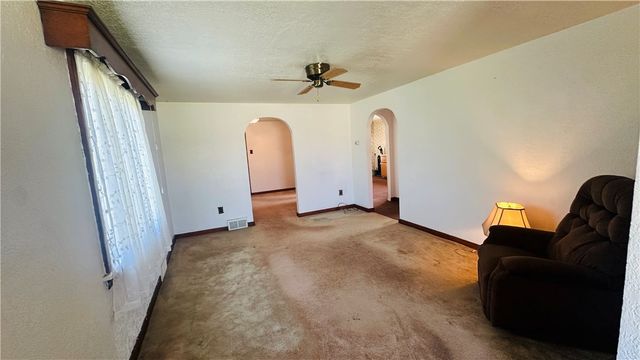 708 Lardintown Rd, Fawn Twp, PA 15084