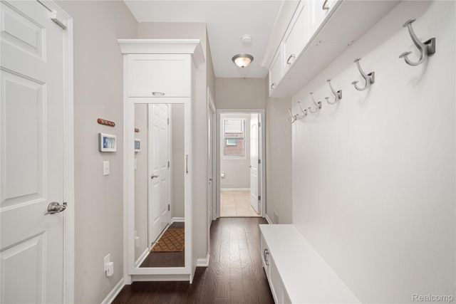 51026 Upland View Street, Canton Charter Township, MI 48188