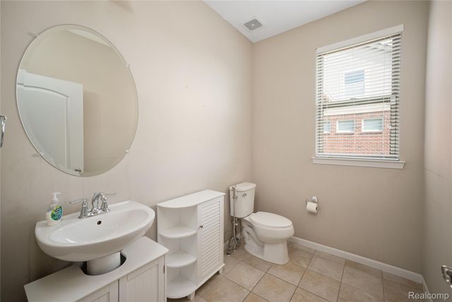 51026 Upland View Street, Canton Charter Township, MI 48188