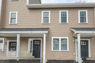 7 Gorham St 5, Chelmsford, MA 01824