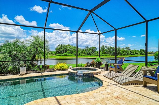 5731 CHEECH GLEN, Bradenton, FL 34211