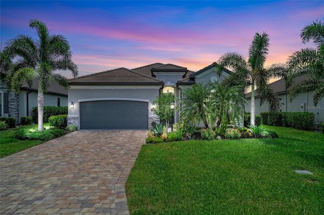 5731 CHEECH GLEN, Bradenton, FL 34211