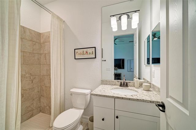 5731 CHEECH GLEN, Bradenton, FL 34211