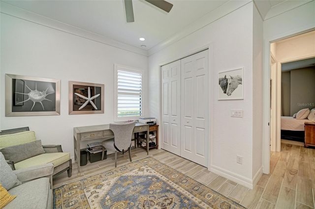 5731 CHEECH GLEN, Bradenton, FL 34211