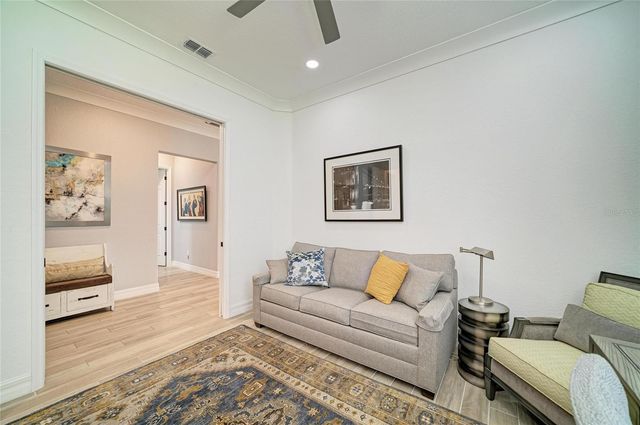 5731 CHEECH GLEN, Bradenton, FL 34211