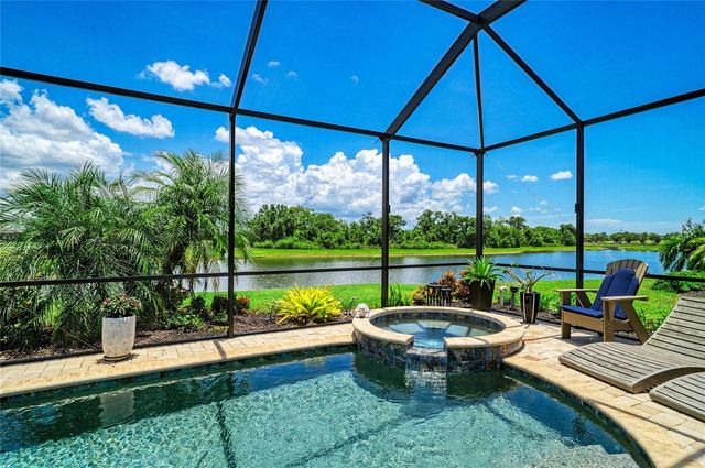 5731 CHEECH GLEN, Bradenton, FL 34211