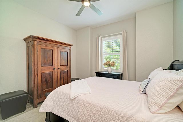 5731 CHEECH GLEN, Bradenton, FL 34211