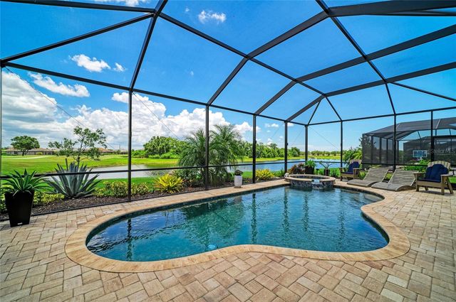 5731 CHEECH GLEN, Bradenton, FL 34211
