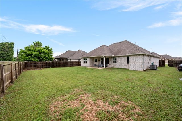 714 Macdonald Drive, Pea Ridge, AR 72751
