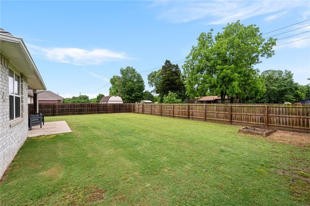 714 Macdonald Drive, Pea Ridge, AR 72751
