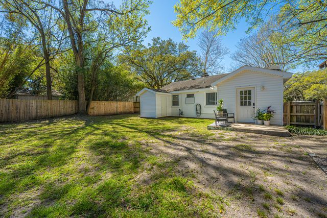 6 Stratford Road, Charleston, SC 29407