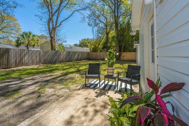 6 Stratford Road, Charleston, SC 29407