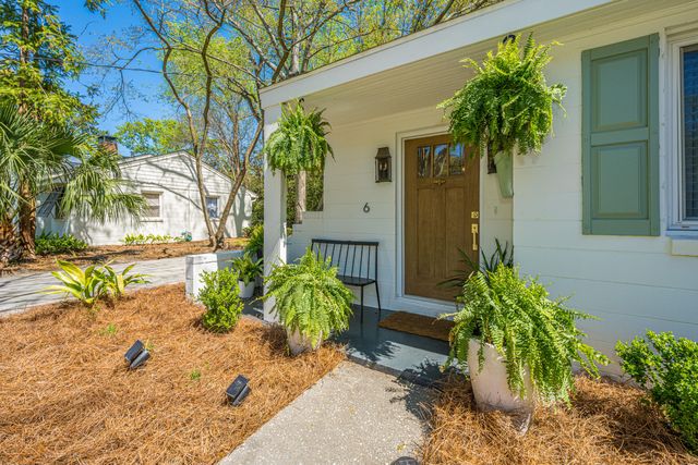 6 Stratford Road, Charleston, SC 29407