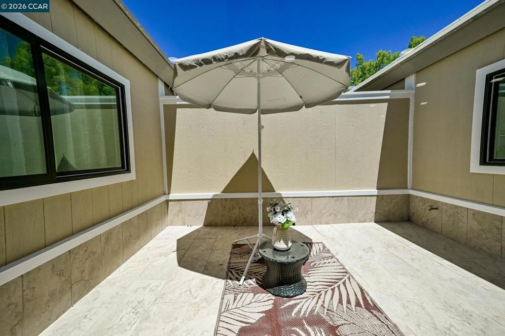Image 26 of property listing at 2045 Pine Knoll Drive 6, Walnut Creek, CA 94595