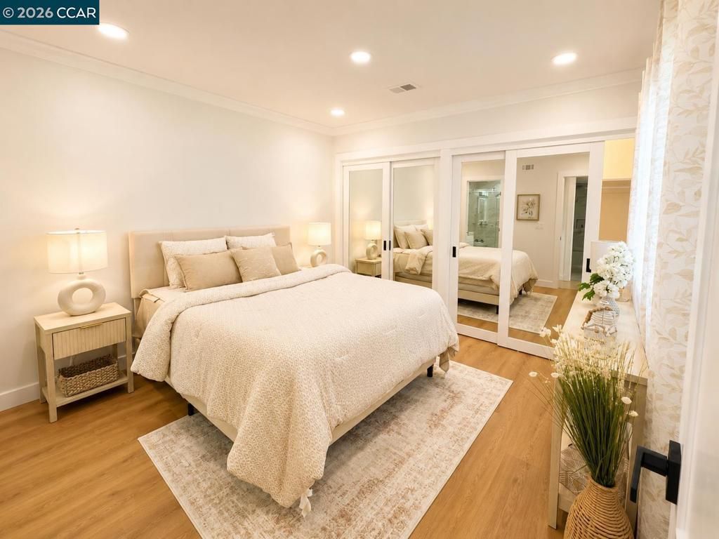 Image 44 of property listing at 2045 Pine Knoll Drive 6, Walnut Creek, CA 94595