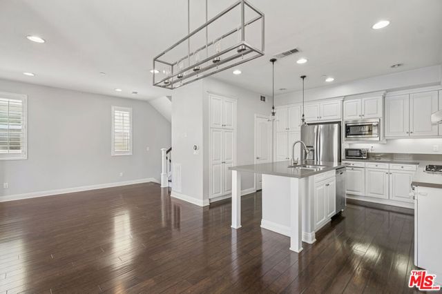 20295 Estuary Lane, Newport Beach, CA 92660