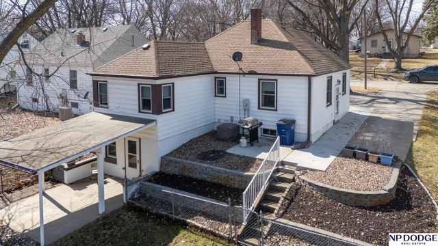 1152 N Sycamore Street, Wahoo, NE 68066