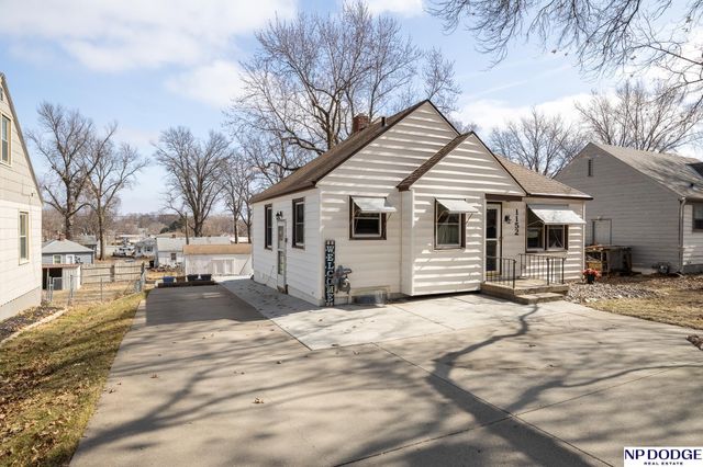 1152 N Sycamore Street, Wahoo, NE 68066