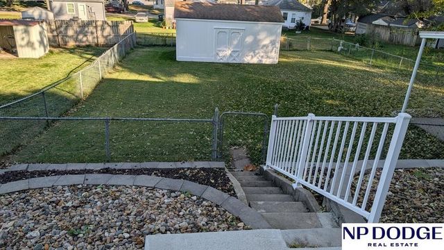 1152 N Sycamore Street, Wahoo, NE 68066