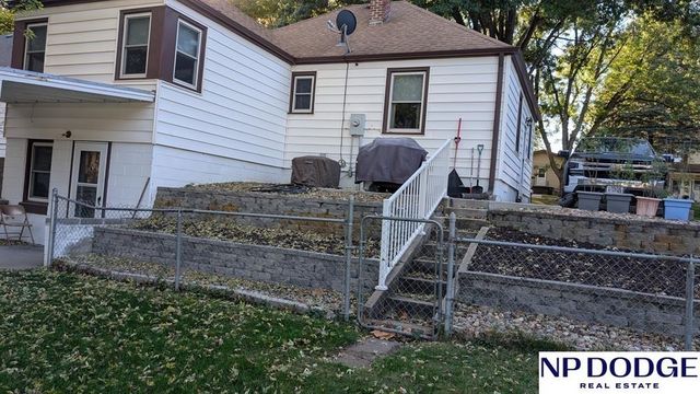 1152 N Sycamore Street, Wahoo, NE 68066