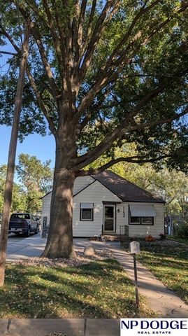 1152 N Sycamore Street, Wahoo, NE 68066