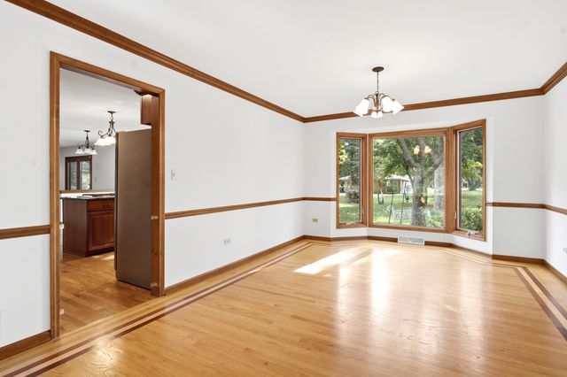 0S415 Madison Street, Winfield, IL 60190