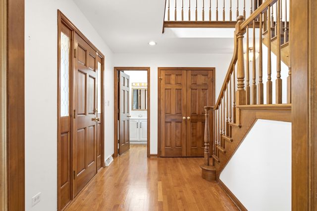 0S415 Madison Street, Winfield, IL 60190