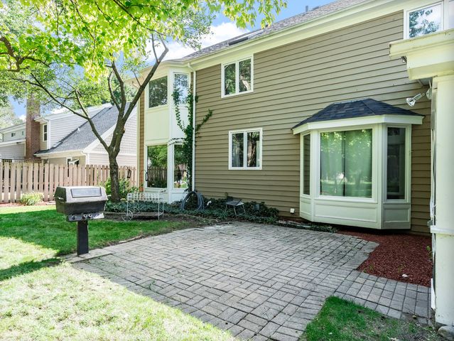 0S415 Madison Street, Winfield, IL 60190