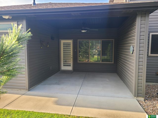 3814 Chileno Drive, Lincoln, NE 68516