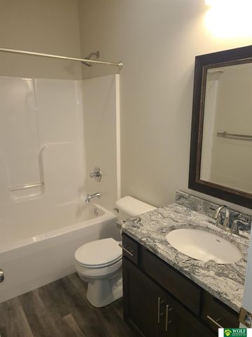 3814 Chileno Drive, Lincoln, NE 68516