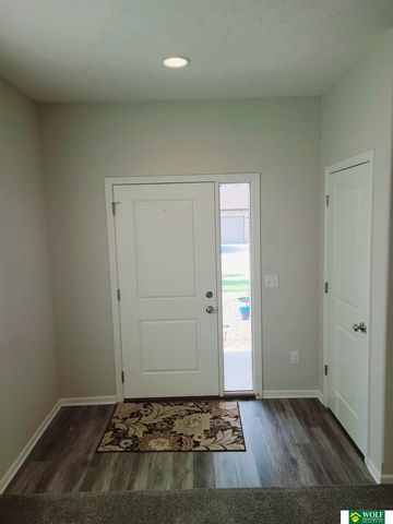 3814 Chileno Drive, Lincoln, NE 68516