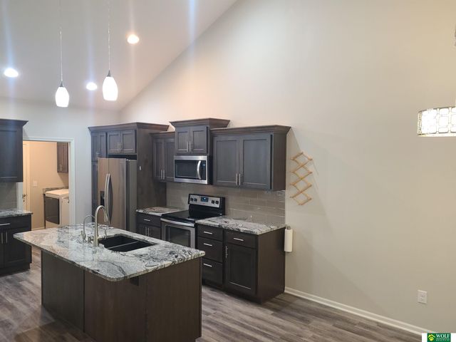 3814 Chileno Drive, Lincoln, NE 68516