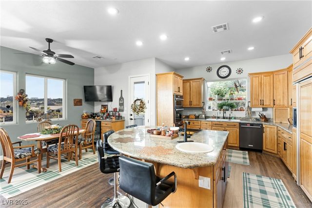 637 Marina Drive, Boulder City, NV 89005