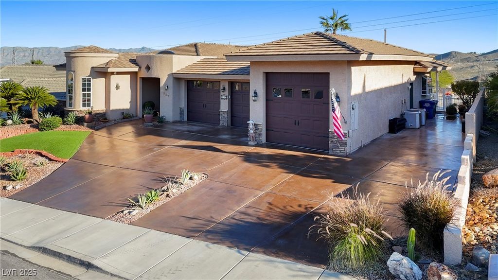 637 Marina Drive, Boulder City, NV 89005