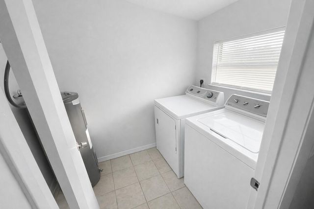 5010 Killarney Avenue B, Fort Pierce, FL 34951