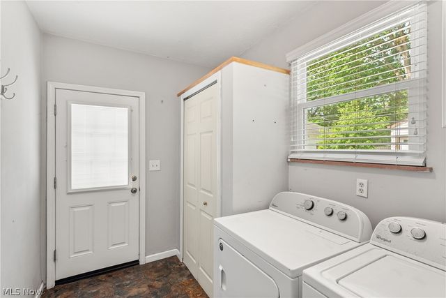 168 Beck Road, Avon Lake, OH 44012