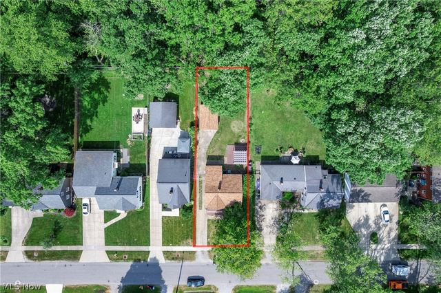 168 Beck Road, Avon Lake, OH 44012