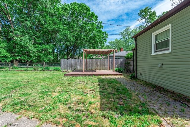 168 Beck Road, Avon Lake, OH 44012