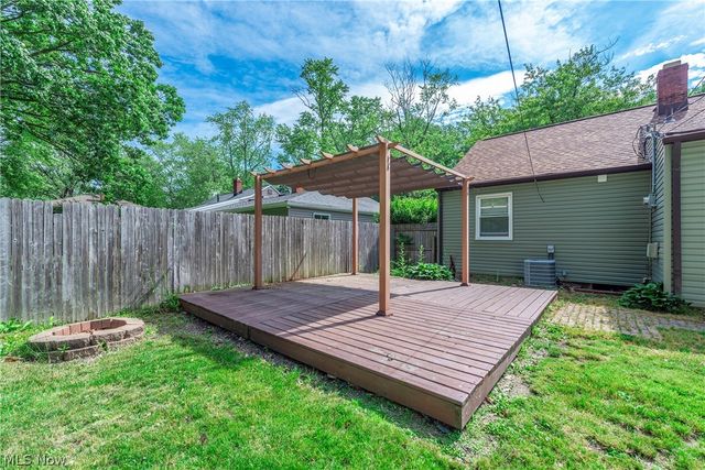 168 Beck Road, Avon Lake, OH 44012