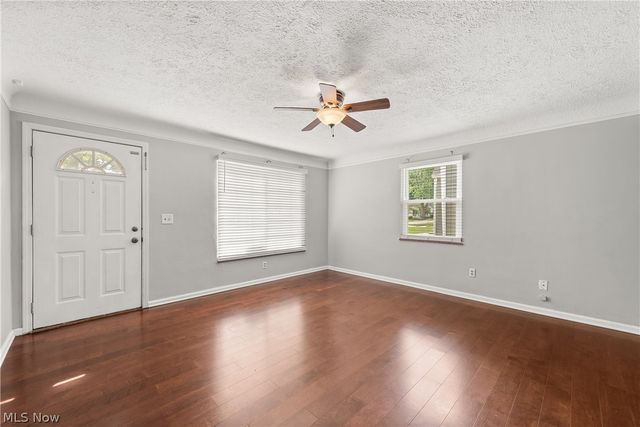 168 Beck Road, Avon Lake, OH 44012