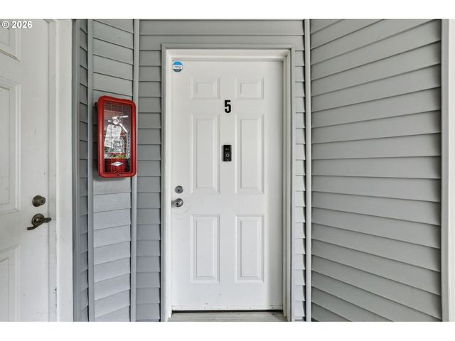 217 Ne 146TH Ave 5, Portland, OR 97230