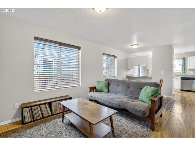 217 Ne 146TH Ave 5, Portland, OR 97230