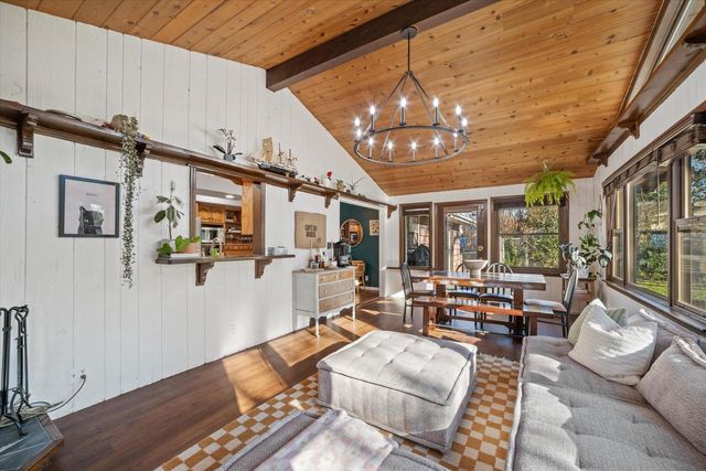 3105 W Valanna COURT, Glendale, WI 53209