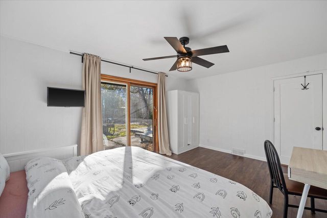 3105 W Valanna COURT, Glendale, WI 53209