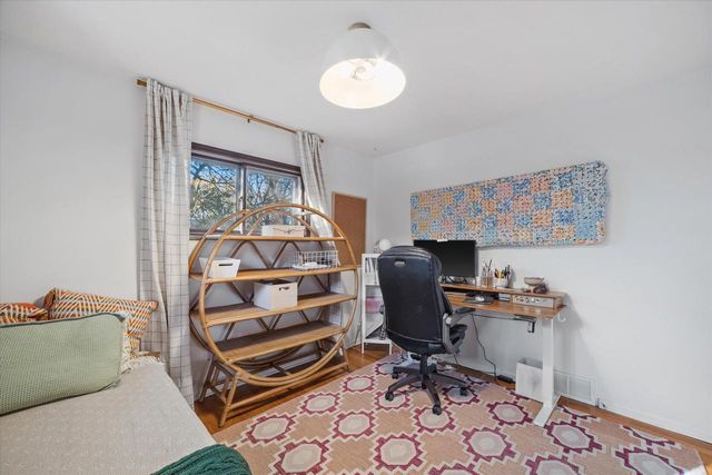 3105 W Valanna COURT, Glendale, WI 53209